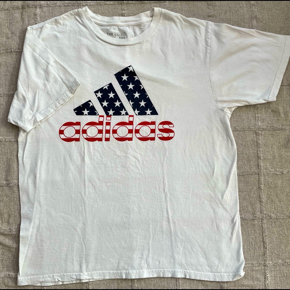 Addidas mens T-shirt size Large